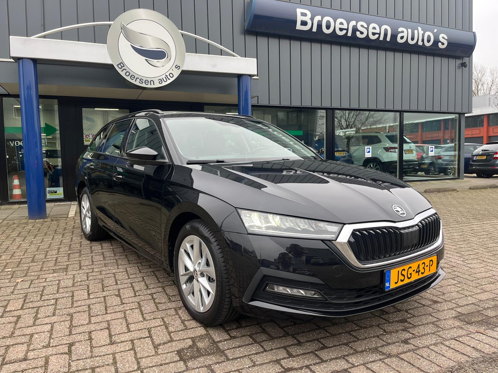 Škoda Octavia Combi 1.4 TSI PHEV Business | 204PK | Automaat | Navigatie | 53033962-0.jpg | Broersen Auto’s