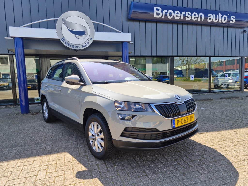 Škoda Karoq 1.5 TSI Ambition Business | Automaat | Navigatie | Adaptive Cruise Control | Stoelverwarming 53035458-0.jpg | Broersen Auto’s
