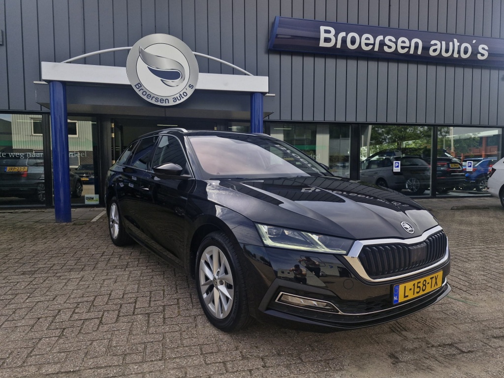 Škoda Octavia Combi 1.0 TSI Business Edition Plus | Navigatie | Dodehoek | Adaptive Cruise Control | Elek. Best. Stoel + Achterklep | 56706926-0.jpg | Broersen Auto’s