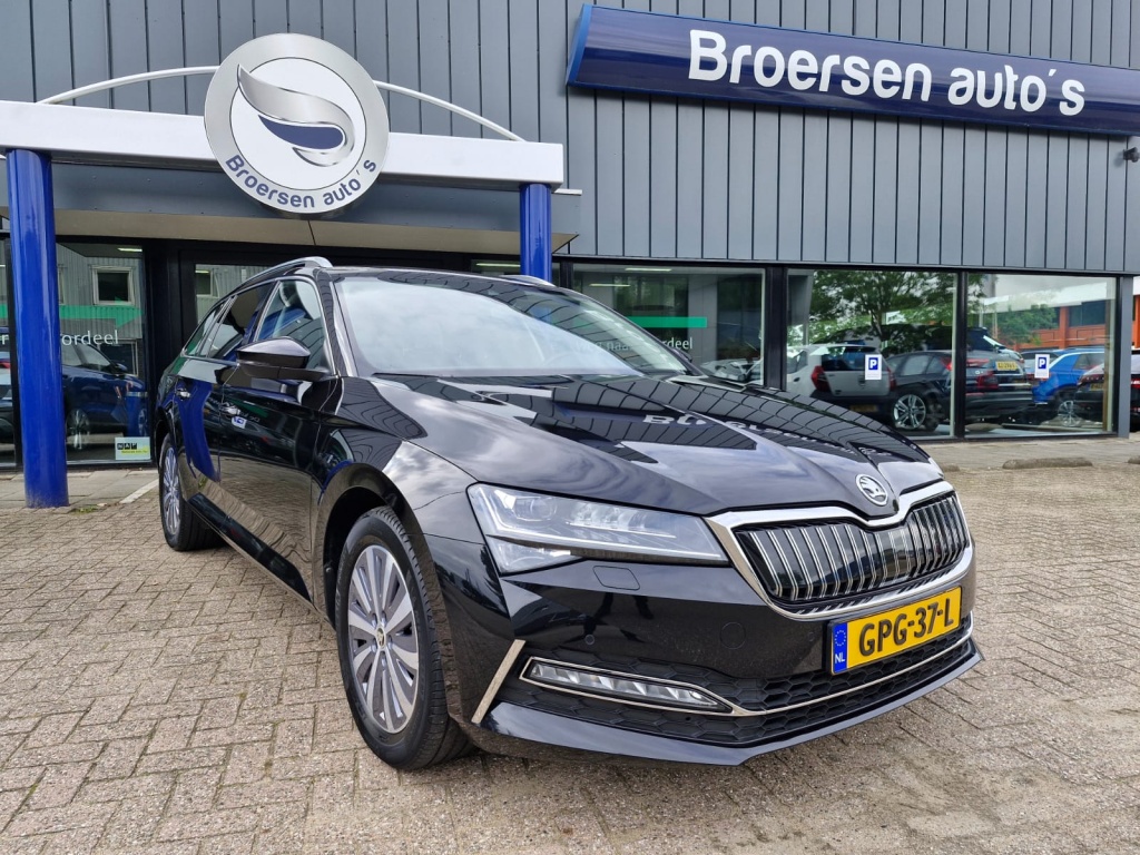 Škoda Superb Combi 1.4 TSI IV Business Edition Plus | 218PK | Navigatie | Camera | Cruise Control | 56760075-0.jpg | Broersen Auto’s